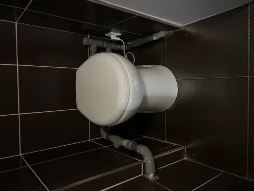 Intervention à Cannes : débouchage de canalisation et remplacement de broyeur WC par FDS FAY DEPANN SERVICES, Cannes, FDS FAY DEPANN SERVICES
