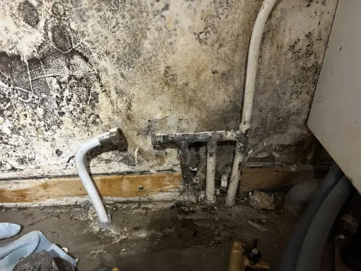 Intervention réussie à Antibes : remplacement d'une nourrice en cuivre par une nourrice en laiton, Cannes, FDS FAY DEPANN SERVICES