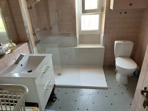 Intervention réussie à Cannes pour la rénovation d'une salle de bain, Cannes, FDS FAY DEPANN SERVICES