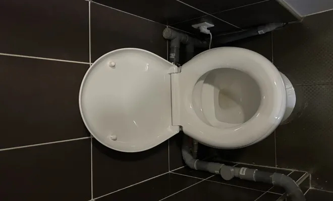Intervention à Cannes : débouchage de canalisation et remplacement de broyeur WC par FDS FAY DEPANN SERVICES, Cannes, FDS FAY DEPANN SERVICES